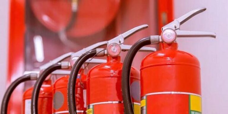 Fire Extinguisher.. 768x384