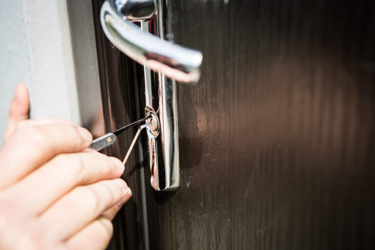 Emergency Lockout Sir Fix a Lock locksmith in Plymouth 768x512