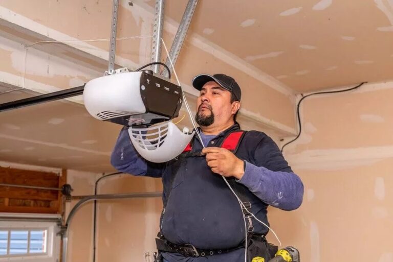 Garage Doors Repair Dallas 4 768x513