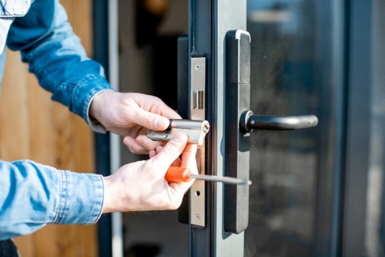 Emergency Locksmiths 768x513