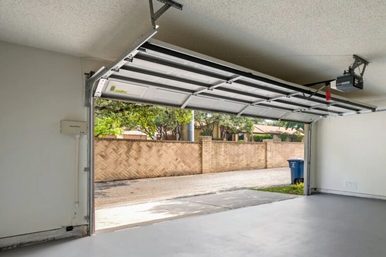 GarageRepairIMG05R 768x512